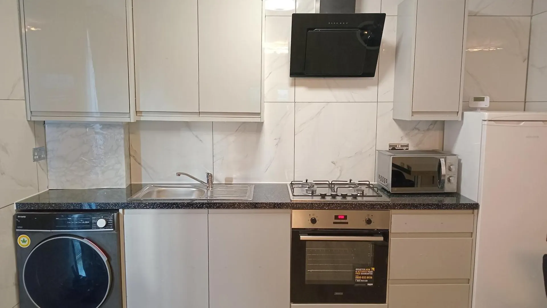 A Place To Relax And Dream In Dagenham Essex 3Bedroom Apartment