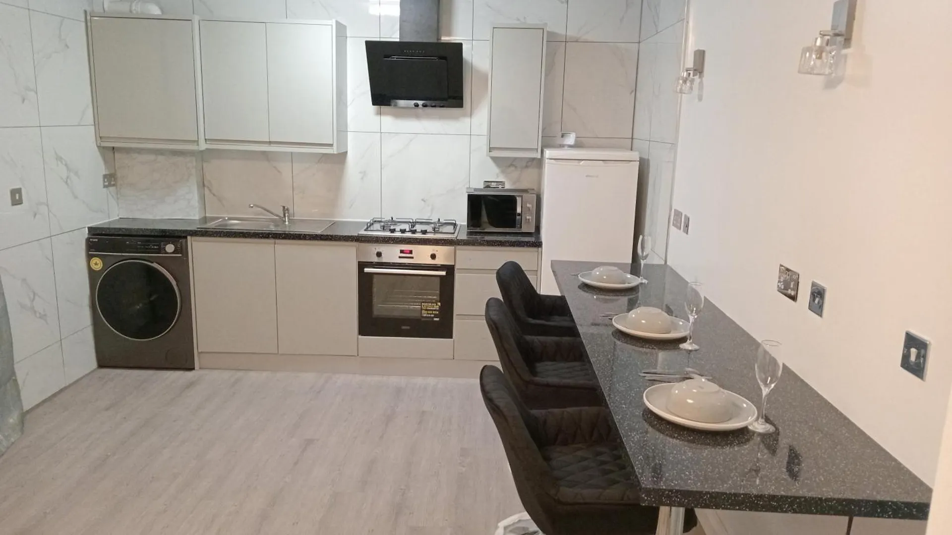 A Place To Relax And Dream In Dagenham Essex 3Bedroom Apartment United Kingdom